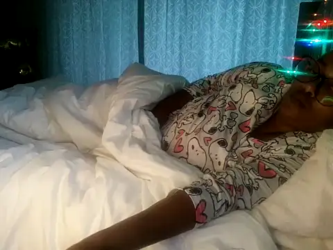 Snapshot of Charlie-Crawford chatting on 10-01-25, 03:51 Charlie-Crawford online show from 10-01-25, 03:51