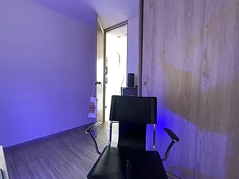 Anny Moore09 online show from 04-13-26, 02:22