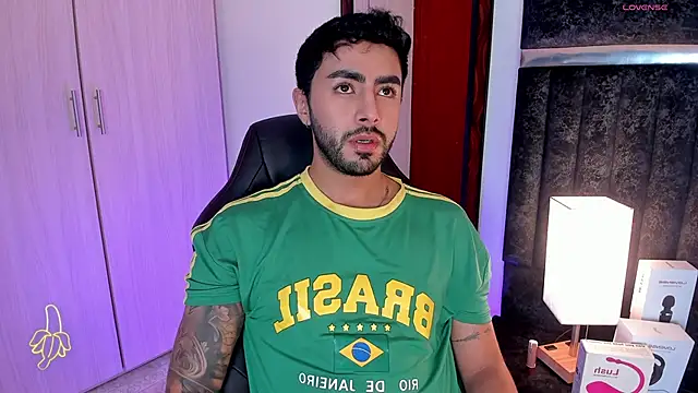 ItsMeEros online show from 02-17-25, 09:52