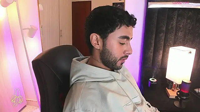 ItsMeEros online show from 02-04-26, 11:09