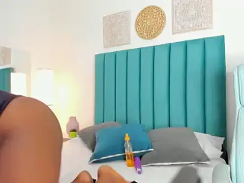 LiamCharlotte45 online show from 03-23-25, 04:38