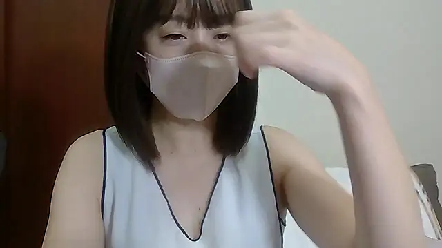 Snapshot of aoi2011 chatting on 10-10-25, 09:14 aoi2011 online show from 10-10-25, 09:14