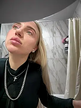 pinkstar  online show from 10-08-25, 05:32