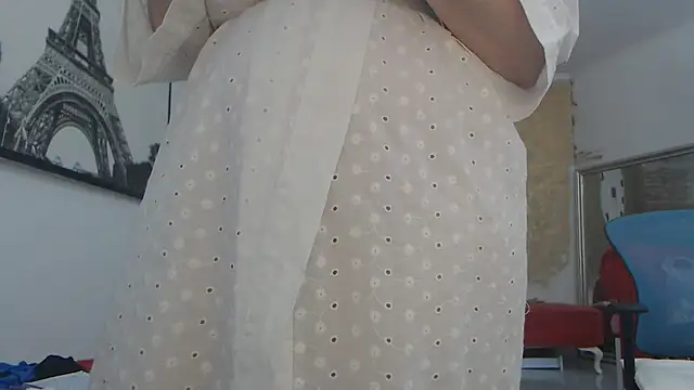 AnnaBellaLuckyXOXO online show from 07-19-26, 09:13