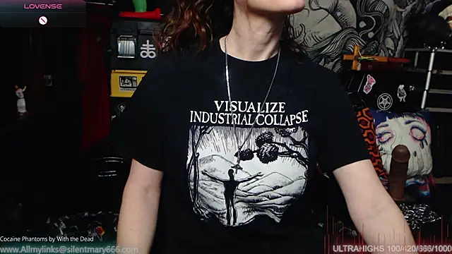 Snapshot of Silentmary chatting on 02-12-25, 02:45 Silentmary online show from 02-12-25, 02:45