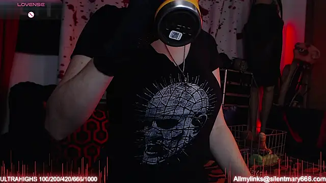 Snapshot of Silentmary chatting on 09-11-25, 02:55 Silentmary online show from 09-11-25, 02:55