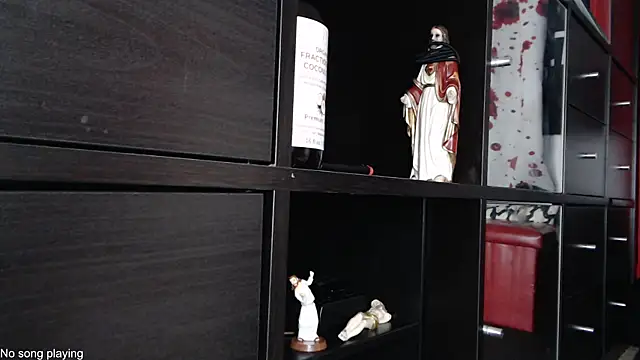 Snapshot of Silentmary chatting on 09-28-25, 01:55 Silentmary online show from 09-28-25, 01:55