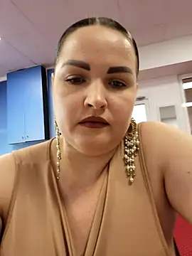 GeorgiaLerox online show from 02-10-25, 12:39