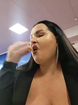 GeorgiaLerox online show from 09-15-25, 11:43