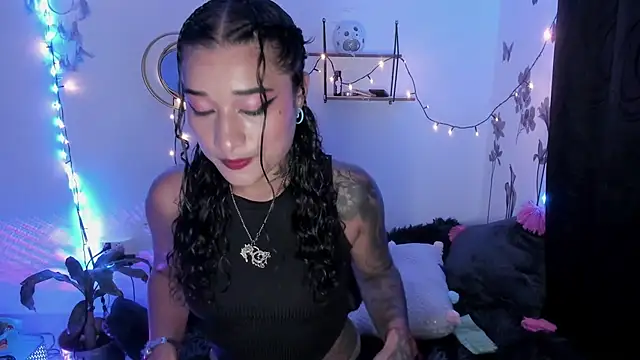 Snapshot of Eva_Lee_ chatting on 03-13-25, 06:26 Eva Lee online show from 03-13-25, 06:26