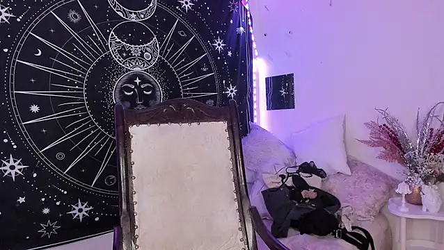 Eva Lee  online show from 02-18-26, 08:54