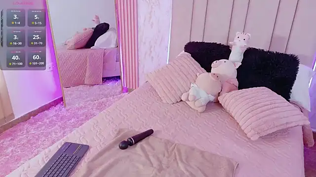 Hanaa rosse online show from 10-30-25, 01:23