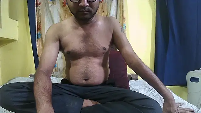 Snapshot of Cute_boy2000 chatting on 02-20-25, 07:08 Cute boy2000 online show from 02-20-25, 07:08