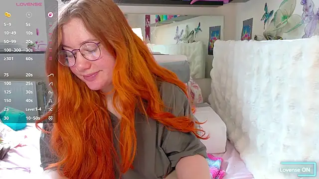 FluffyRainbowKity online show from 05-17-26, 08:12