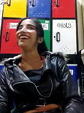 Snapshot of _nathaly_sweet chatting on 02-14-25, 08:15  nathaly sweet online show from 02-14-25, 08:15
