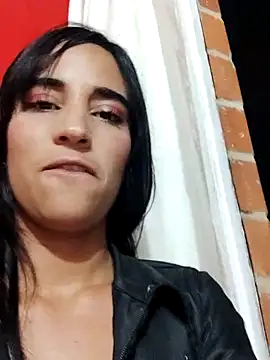 Snapshot of _nathaly_sweet chatting on 03-17-25, 05:45  nathaly sweet online show from 03-17-25, 05:45