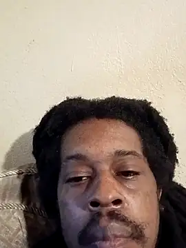 Snapshot of biggdick10 chatting on 03-02-26, 02:47 biggdick10 online show from 03-02-26, 02:47