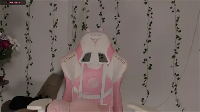 Amelia Lein online show from 01-18-26, 01:09