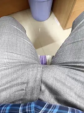 adicma123 online show from 09-16-25, 07:31