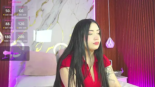 haylie  online show from 02-15-25, 03:42