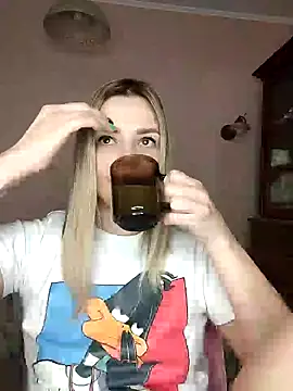 KrissSexi online show from 03-05-25, 09:16