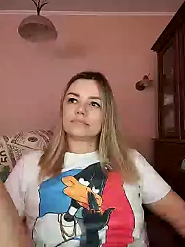 KrissSexi online show from 03-09-25, 08:07