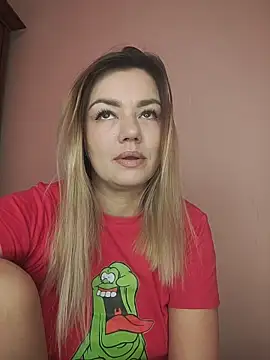 KrissSexi online show from 12-15-25, 08:18