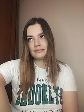 KrissSexi online show from 04-06-26, 07:09