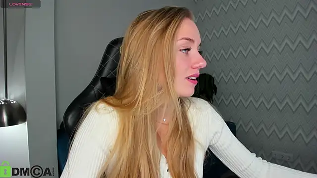 Barbie Lis online show from 10-20-25, 12:55