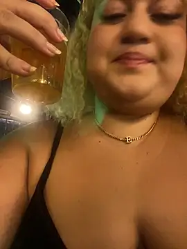 MinaBoss online show from 02-07-25, 01:47