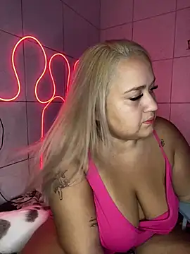 MinaBoss online show from 02-20-25, 01:57