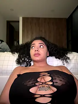 Mariecurl online show from 12-06-24, 04:38