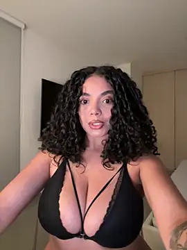 Mariecurl online show from 11-21-25, 03:16