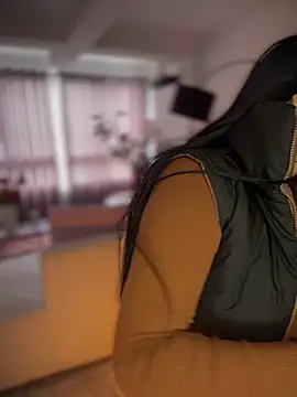 Insane Issa online show from 12-06-24, 07:56