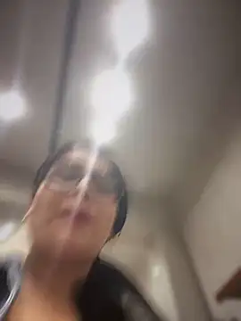 Insane Issa online show from 02-20-25, 06:57