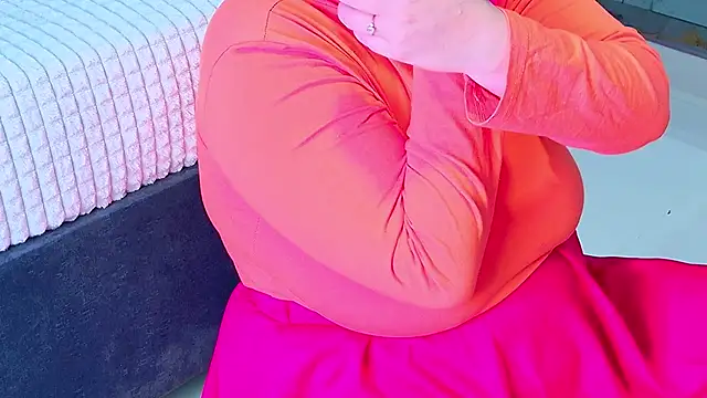 NathaxaLeans online show from 10-17-25, 11:46