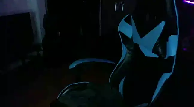 AngelaQueen  online show from 03-17-25, 08:40