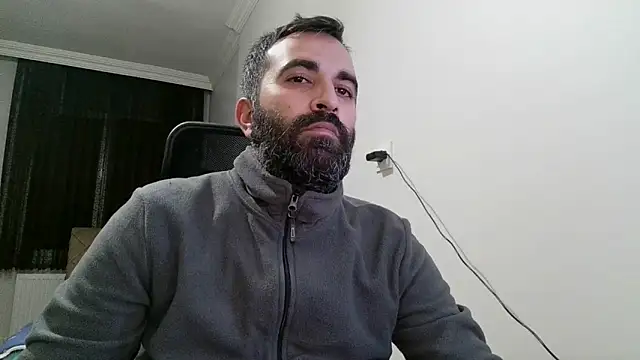 Snapshot of tgltplsr chatting on 12-21-24, 10:08 tgltplsr online show from 12-21-24, 10:08
