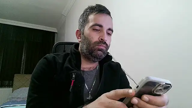Snapshot of tgltplsr chatting on 12-27-24, 11:42 tgltplsr online show from 12-27-24, 11:42