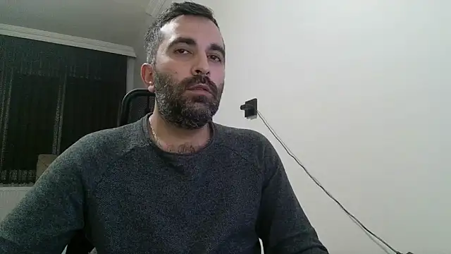 Snapshot of tgltplsr chatting on 01-24-25, 01:35 tgltplsr online show from 01-24-25, 01:35