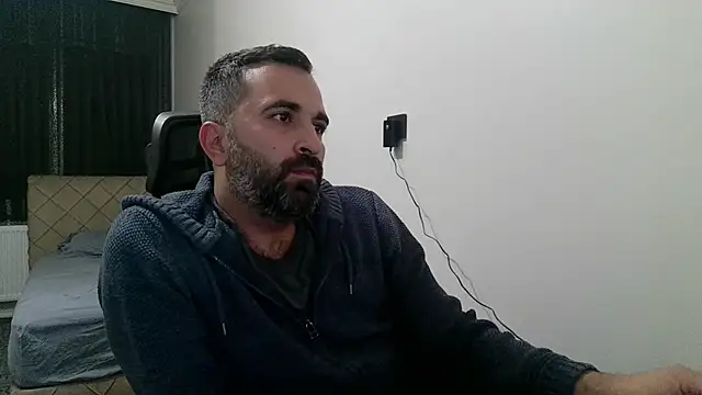 Snapshot of tgltplsr chatting on 11-11-25, 09:26 tgltplsr online show from 11-11-25, 09:26