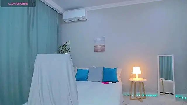 Dalili online show from 04-18-26, 02:43