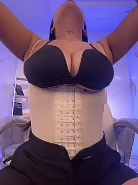 LunaBaker-1 online show from 11-23-25, 01:00