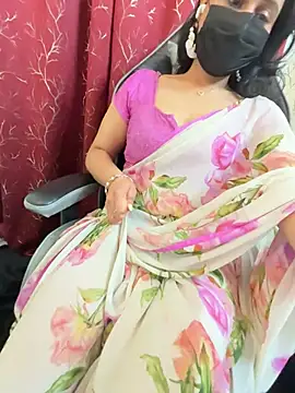 Snapshot of LuscousPussy chatting on 03-17-25, 06:21 LuscousPussy online show from 03-17-25, 06:21