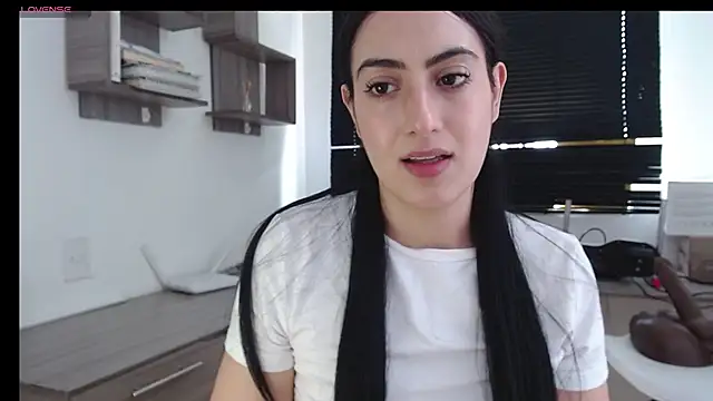 MIYESSI online show from 03-08-25, 07:42