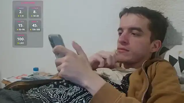 Tombgy07 online show from 04-12-26, 06:57