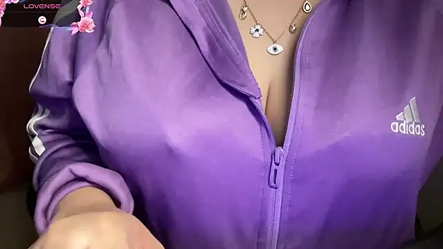 Snapshot of Sportybabe chatting on 03-18-26, 08:01 Sportybabe online show from 03-18-26, 08:01