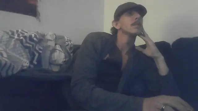Snapshot of Dukeofmelrose421 chatting on 06-22-26, 02:35 Dukeofmelrose421 online show from 06-22-26, 02:35