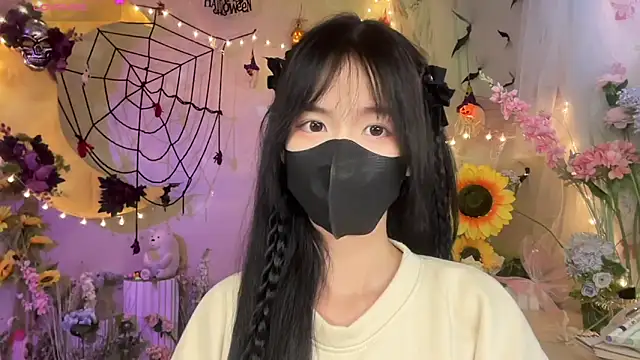 Your-Sunshine online show from 10-24-25, 04:03