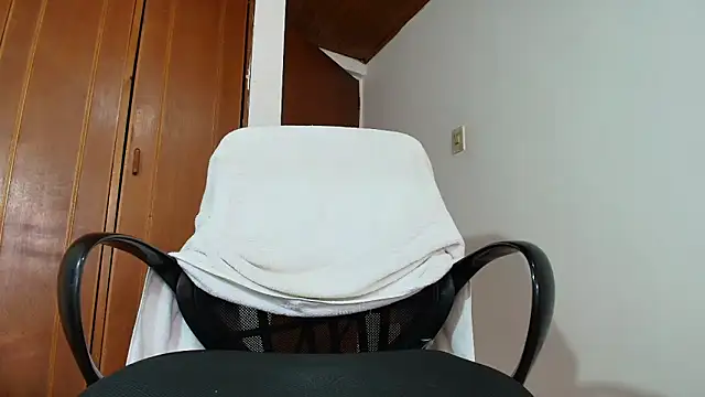 sam her online show from 04-10-26, 09:08